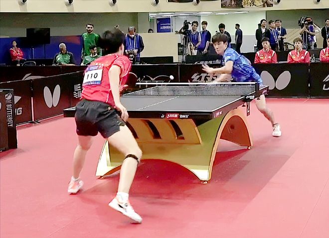 小卡并不是 小卡并不是