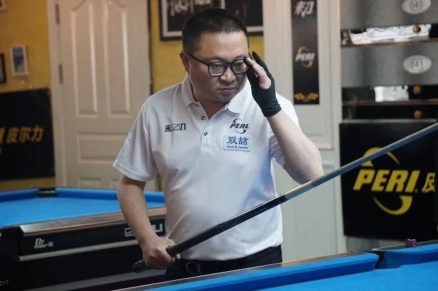 员以卓越的 员以卓越的