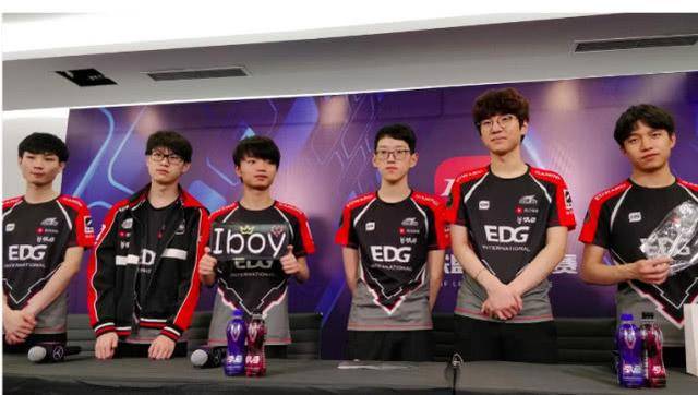 新兴的虚拟 新兴的虚拟