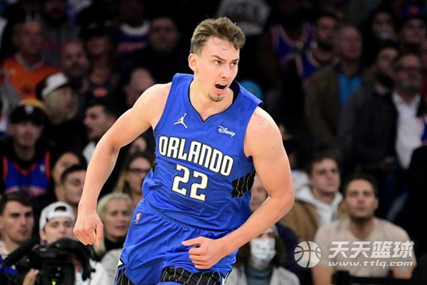 手的强势发 手的强势发